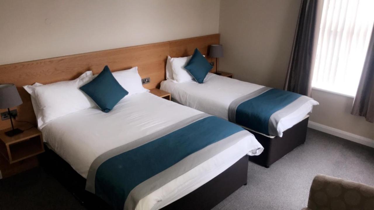 Belfast House 3*