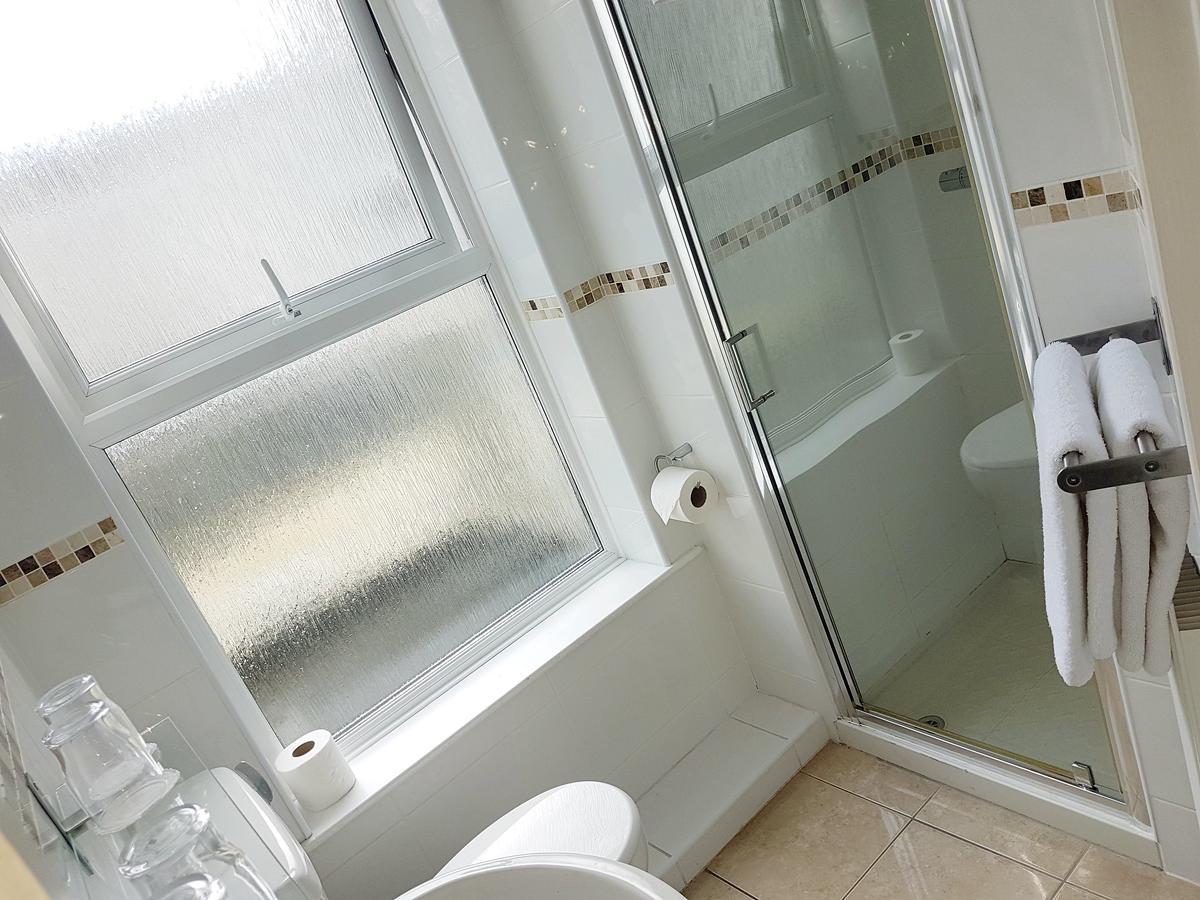 Belfast House 3* Cookstown